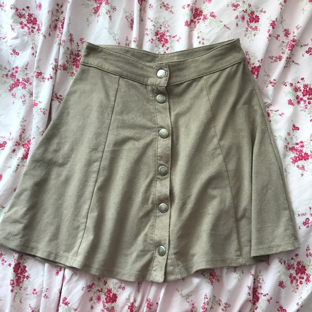 brown soft buttoned skirt